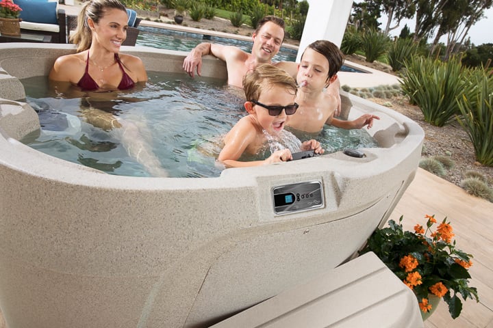 Freeflow Spas image