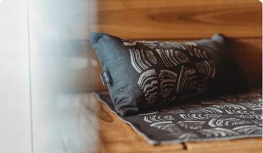 Linens & Textiles image